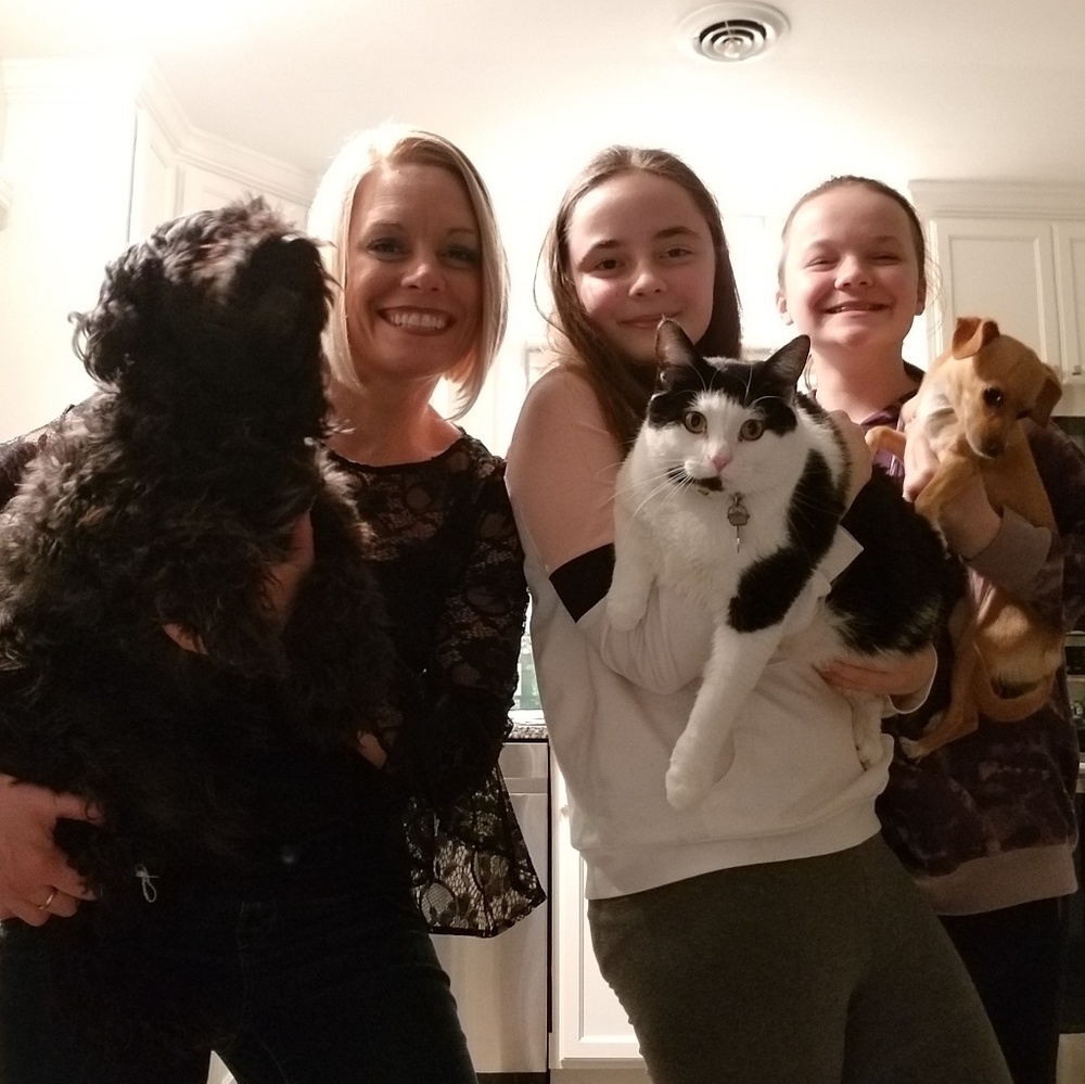 Meet your Posher, Dana